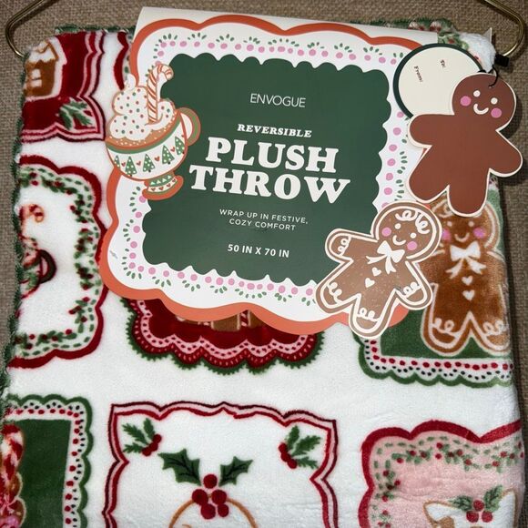 NWT Envogue Holiday Reversible Gingerbread Plush Throw Blanket 50 x 70 - Picture 4 of 6